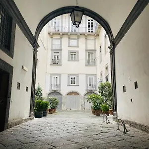 Casa Ninetta - Spaccanapoli - Il Tipico Pianterreno Della Antica! Casa vacanze